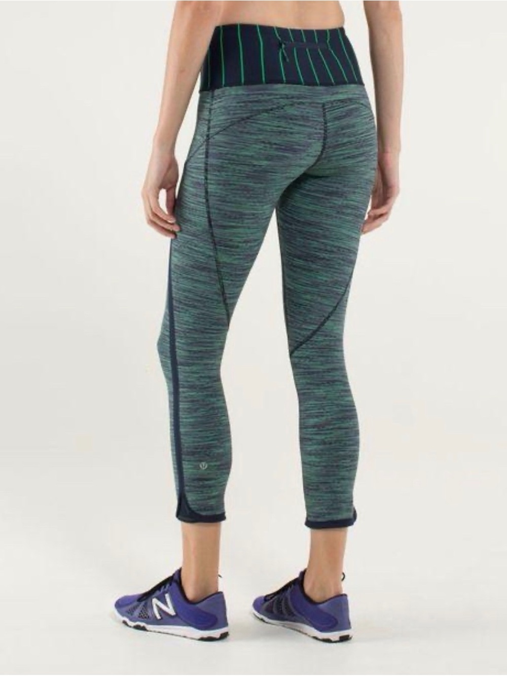 lululemon Can’t Stop Crop Size 4 — Green Bean / Inkwell Space Dye HARD TO FIND!